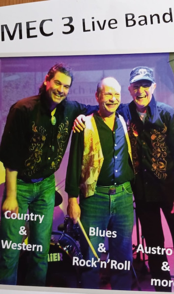 tl_files/lamusicaonline/redakteure/neuigkeiten/team_3/IMG_0136.jpeg tl_files/lamusicaonline/redakteure/neuigkeiten/team_3/IMG_0136.jpeg